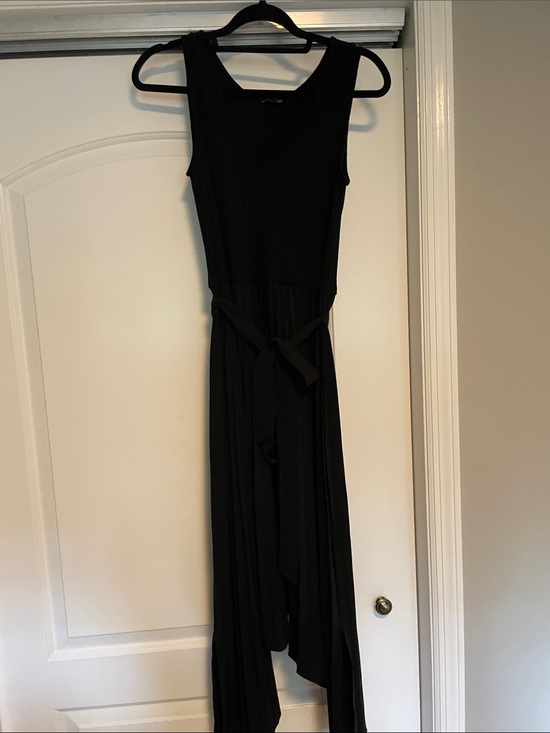 Guess Dresses & Skirts - NWOT! Guess Black Ribbed Sleeveless Dress